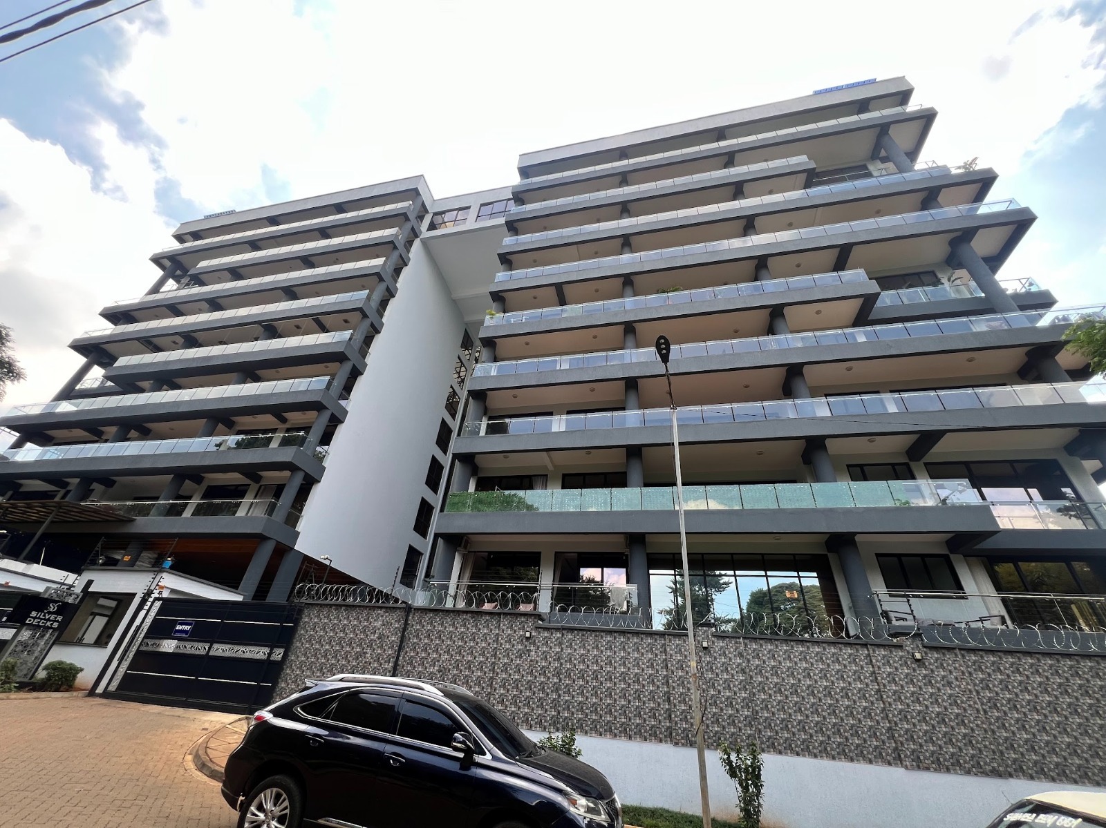 Silver Decks Apartment For Sale in Westlands Spring Valley