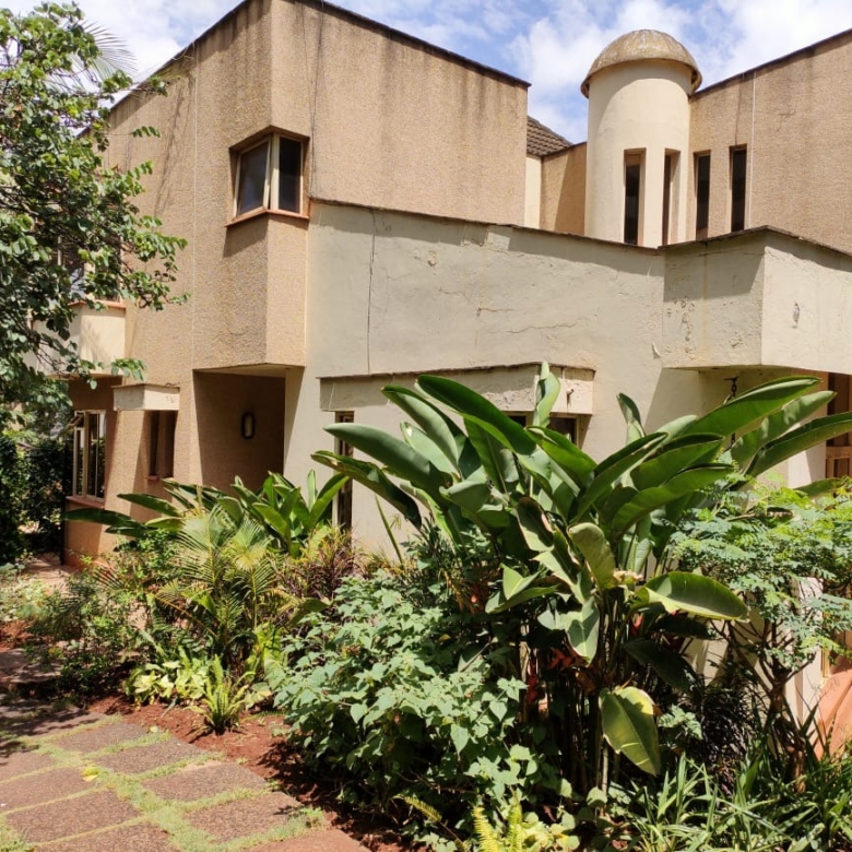 4 Bedroom Villa For Sale in Kilimani