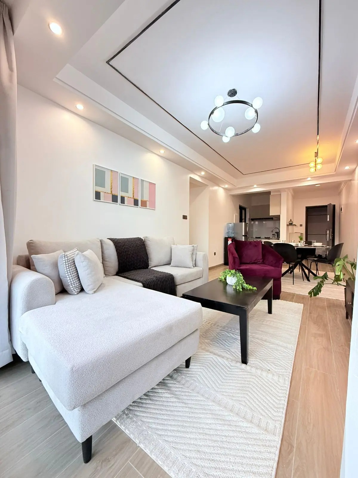 imgi_26_Lounge-3 Oak Classic Apartments | Kilimani (George Padmore Road) 1,2 Bedroom Apartment For Sale