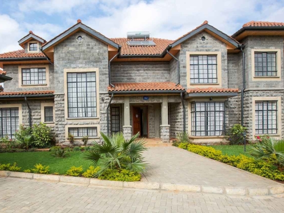 4 Bedroom Maisonette For Sale in Karen