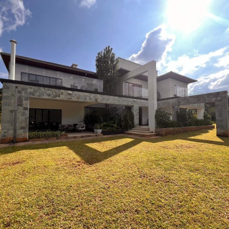 5 Bedroom All En-Suite Villa For Sale in Karen