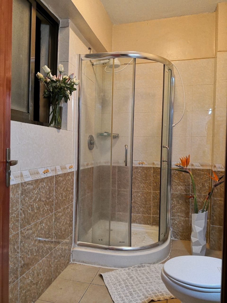imgi_28_Homeland-apartment-bathroom 3 Bedroom Apartment For Sale In Kilimani