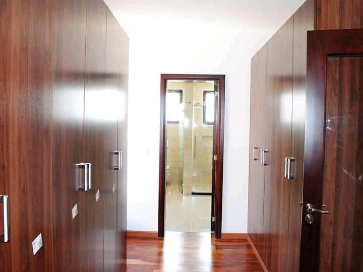  5 Bedroom Villa For Sale in Karen