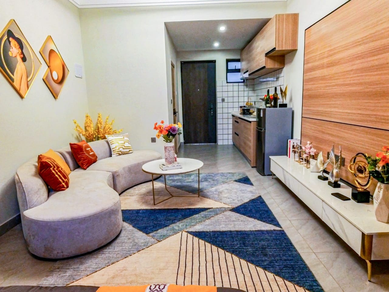 imgi_29_Lounge.-2 Modern Apartments For Sale in Ruaka Town, Kiambu | The Loftel Residences on Rosslyn Slaughter Road