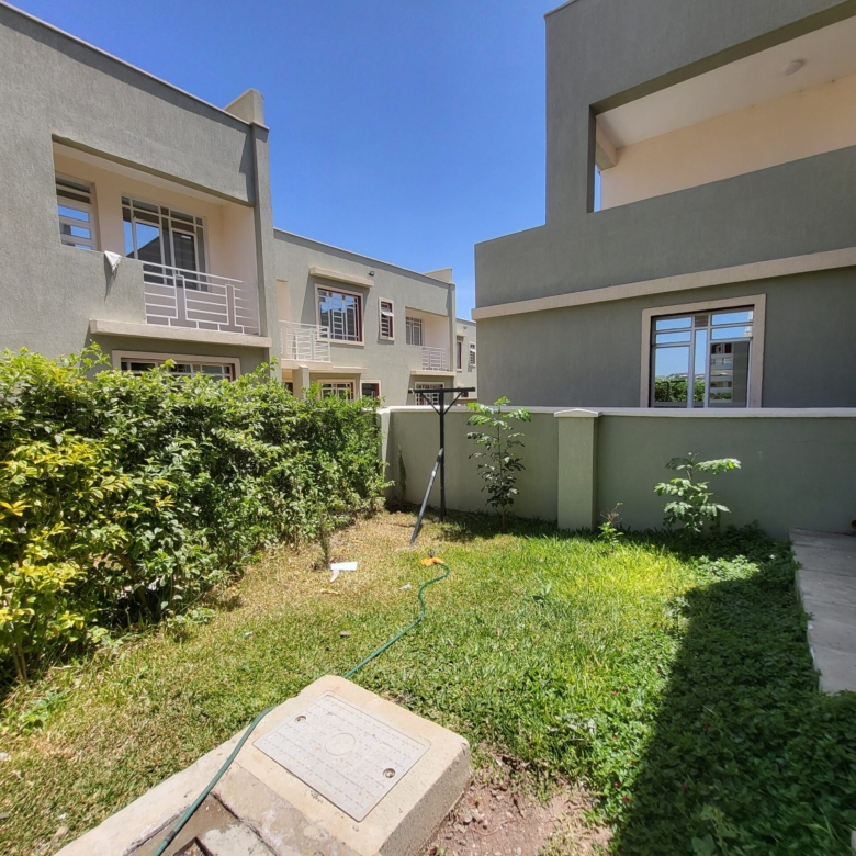 3 Bedroom Villa For Sale in Kitengela