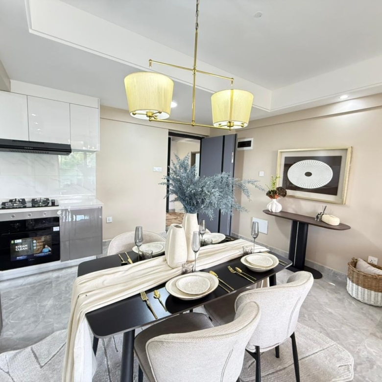 2 Bedroom Apartment with a DSQ For Sale along Lantana Road