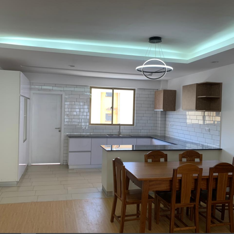  3&4 Bed Plus Dsq Apartmnt For Sale in Lavington