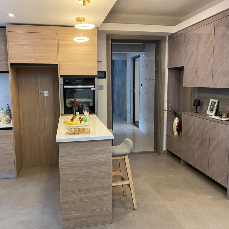 2 Bedroom Apartments For Sale on Riverside