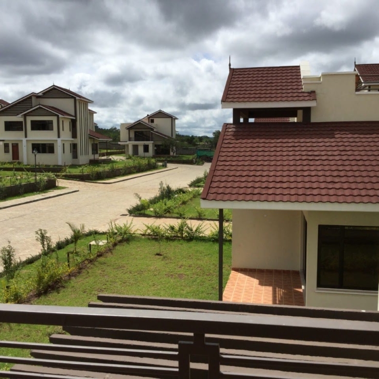 Luxury 4 Bedroom En-Suite Villas for Sale on Mombasa Road, Nairobi | Serene Park Villas at Machakos Junction with DSQ
