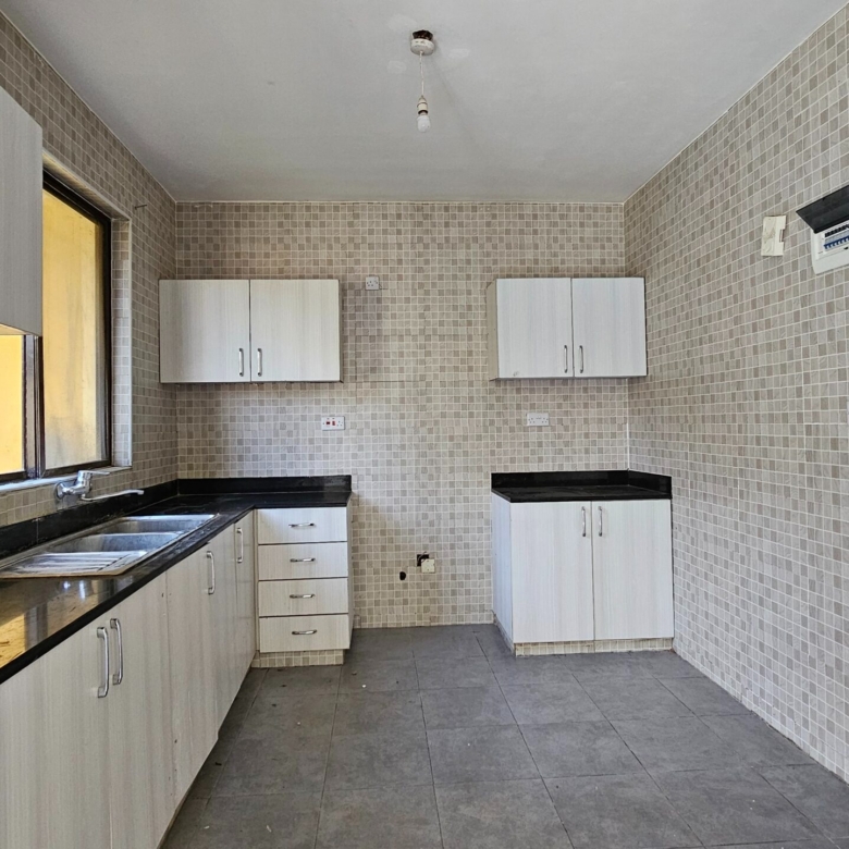 4 Bedroom Villa For Sale in Athi River