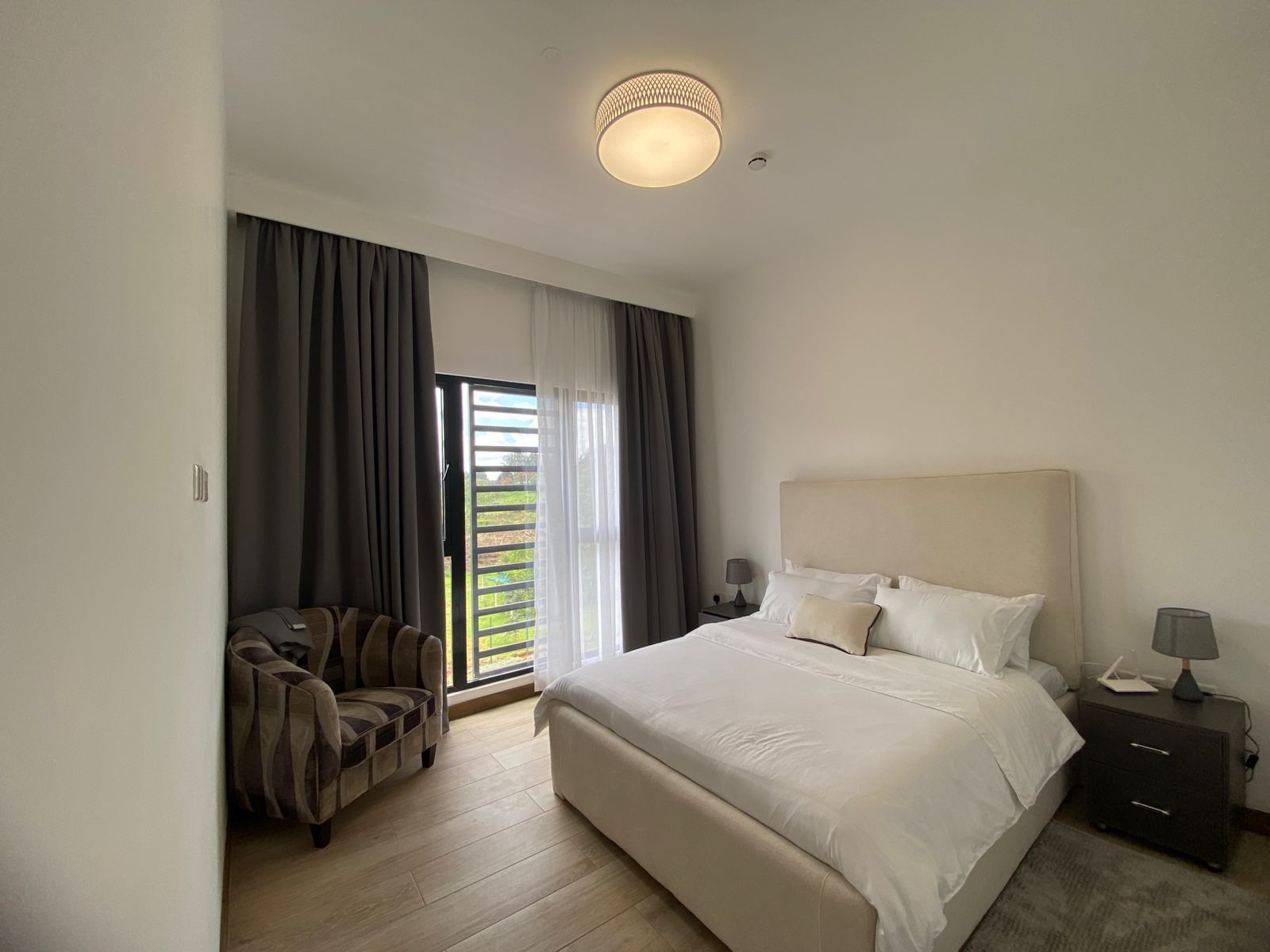 imgi_33_riverbank-images-4 1 Bedroom Apartment For Sale along Two Rivers