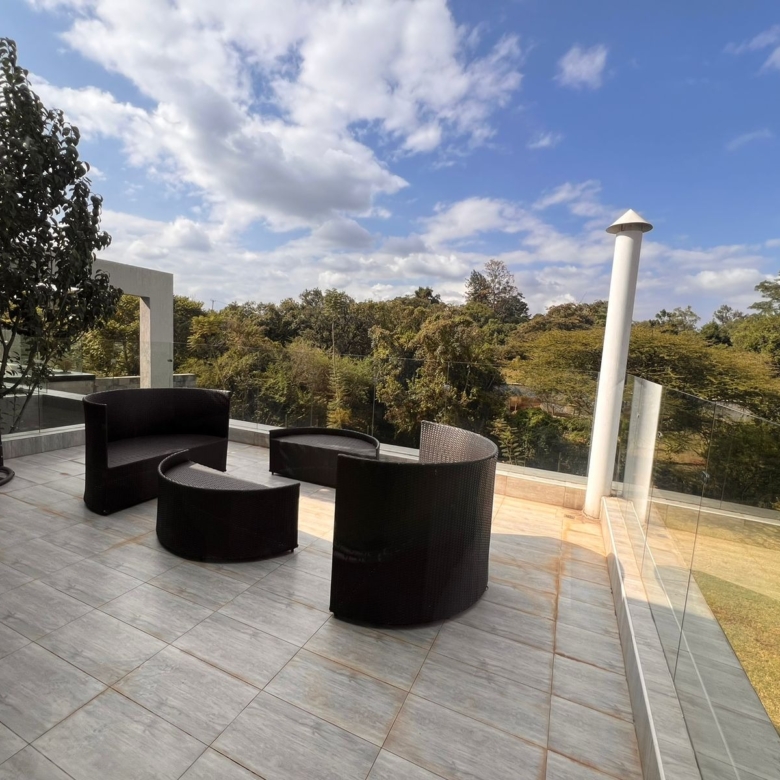 5 Bedroom All En-Suite Villa For Sale in Karen