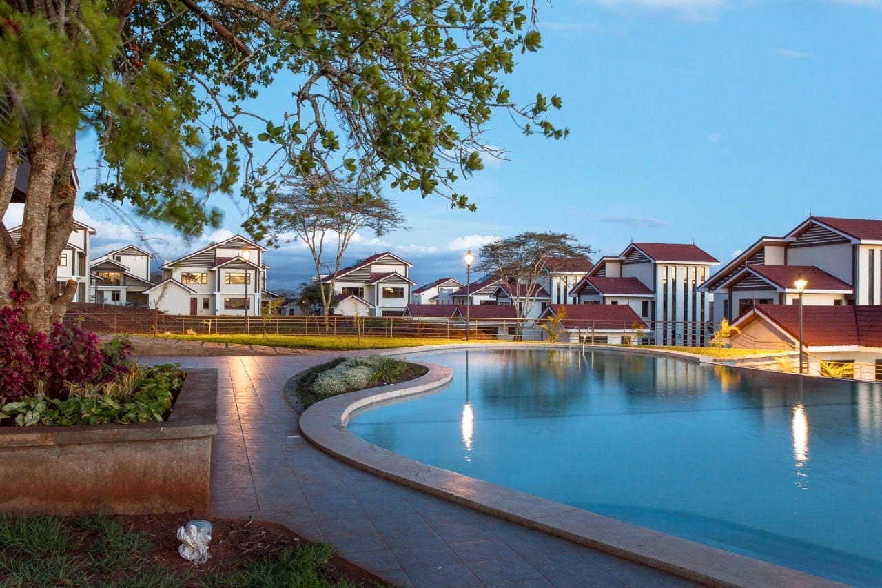 imgi_34_Pool-5 Luxury 4 Bedroom En-Suite Villas for Sale on Mombasa Road, Nairobi | Serene Park Villas at Machakos Junction with DSQ