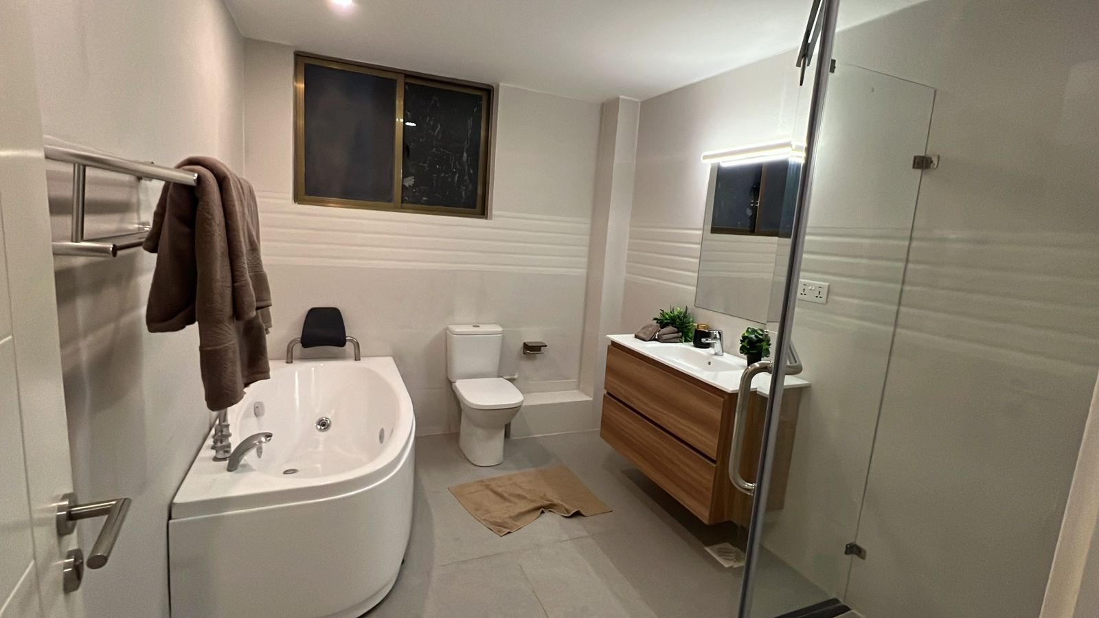 4 Bedroom Apartment For Sale in Lavington