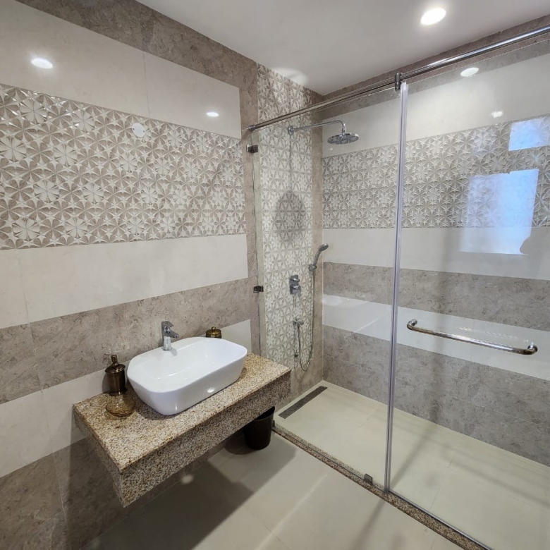 3 Bedroom Apartments For Sale in Parklands,Githuri Road