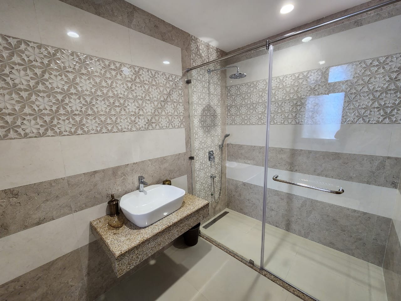 3 Bedroom Apartments For Sale in Parklands,Githuri Road