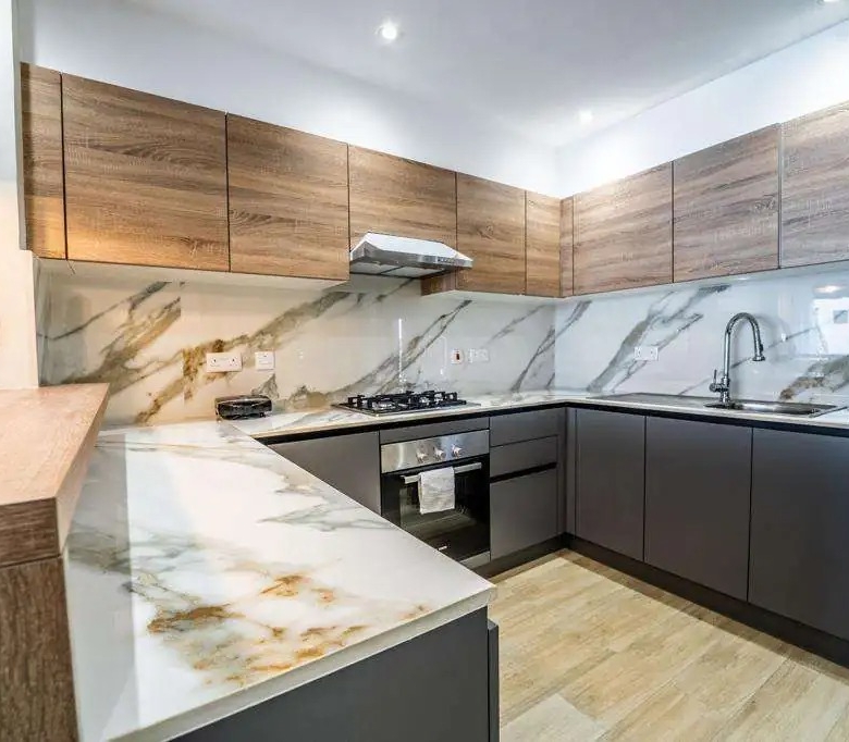 Riverside Square | Riverside Drive 1, 2, and 3-Bedroom En-suite Apartments with DSQ For Sale