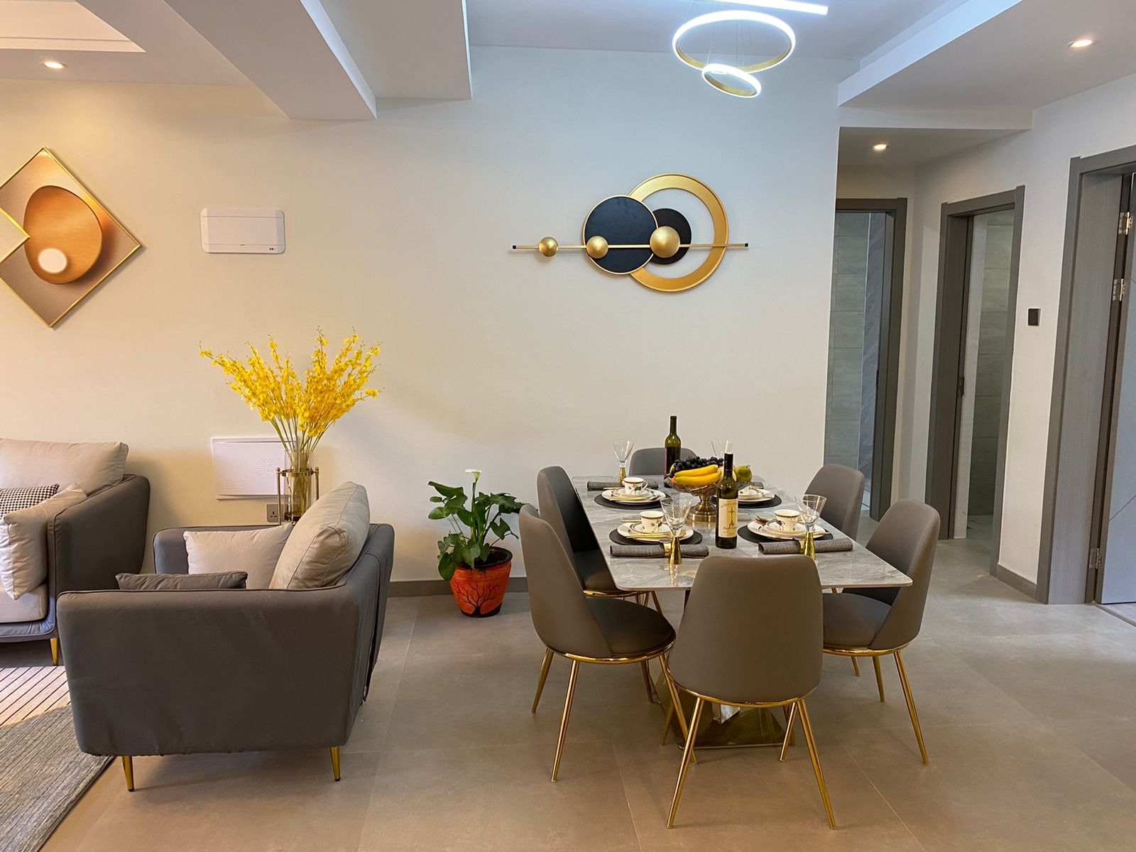 imgi_36_Lounge-108-Riverside 2 Bedroom Apartments For Sale on Riverside