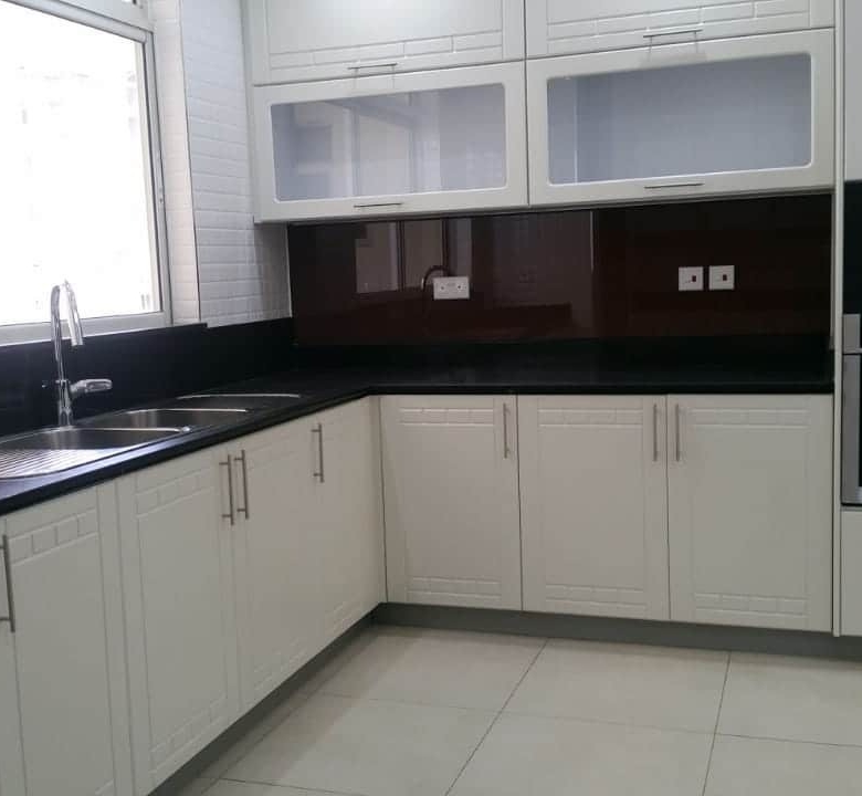 4 Bedroom Penthouse Apartment For Sale in Westlands