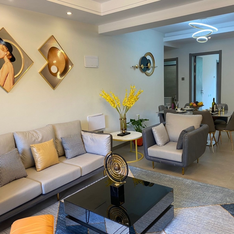 2 Bedroom Apartments For Sale on Riverside