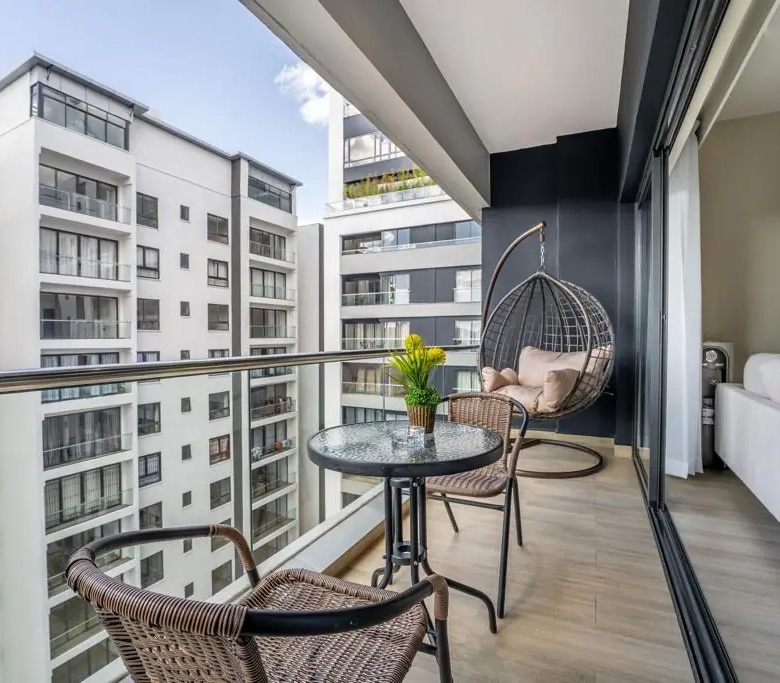 Riverside Square | Riverside Drive 1, 2, and 3-Bedroom En-suite Apartments with DSQ For Sale
