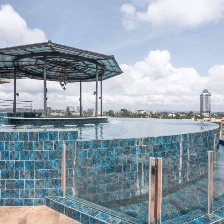 3& 4 Bedroom Apartment For Sale in Riverside