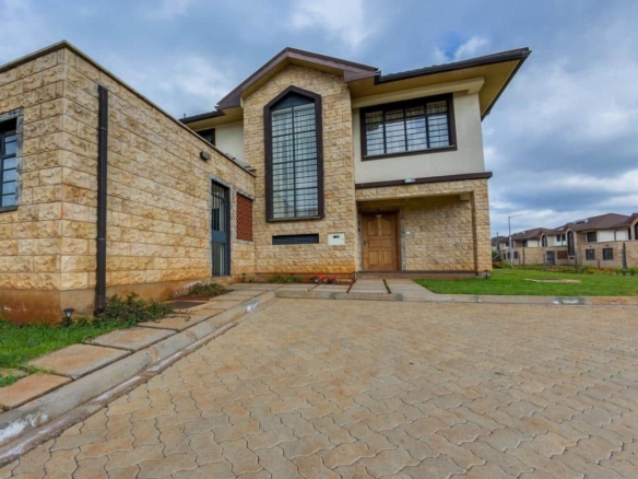  4 Bedroom Maisonette For Sale along Kiambu Road