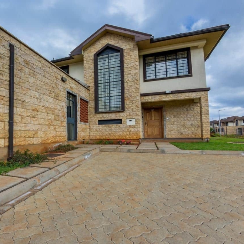  4 Bedroom Maisonette For Sale along Kiambu Road