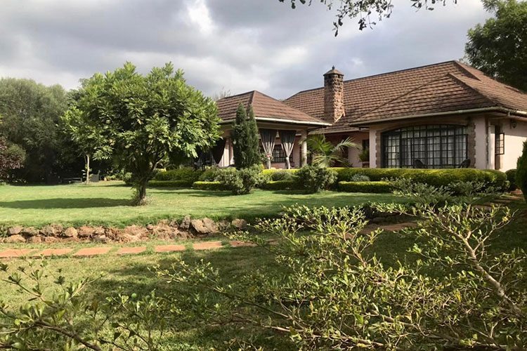 4 Bedroom Bungalow For Sale in Karen