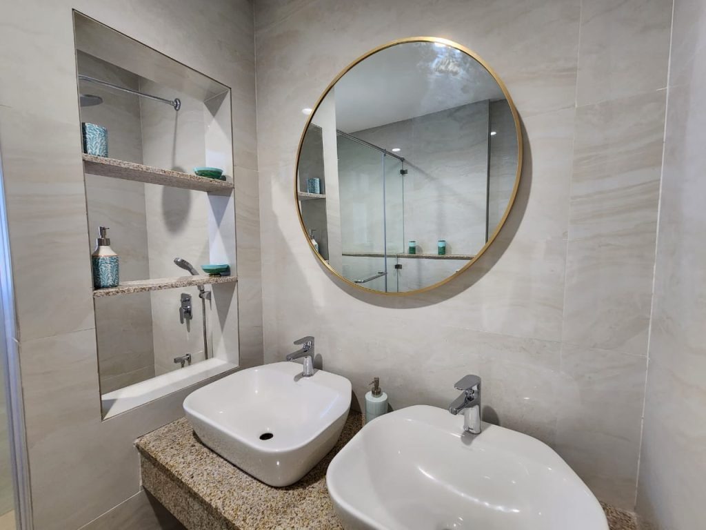 3 Bedroom Apartments For Sale in Parklands,Githuri Road
