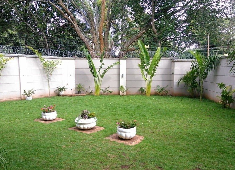 5 Bedroom Villas For Sale in Lavington
