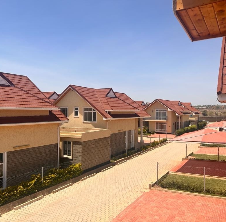 4 Bedroom Maisonette For Sale in Kitengela
