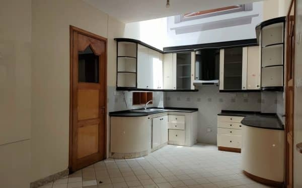 4 Bedroom Villa For Sale in Kilimani