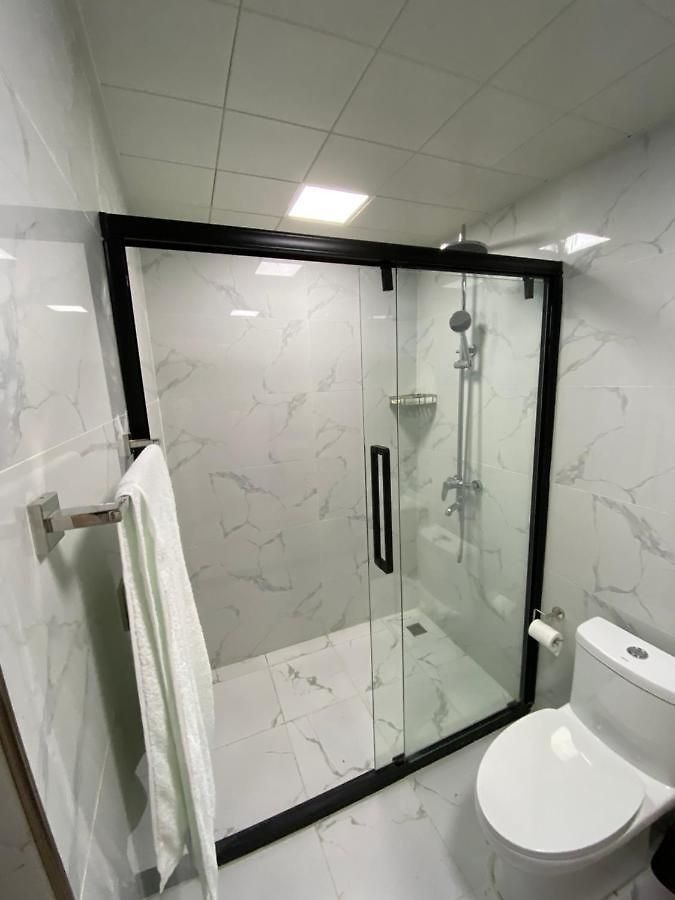 imgi_5_Apple-Tree-Apartment-18 6 Bedroom Penthouse Plus DSQ For Sale near Gateway Mall ,Syokimau