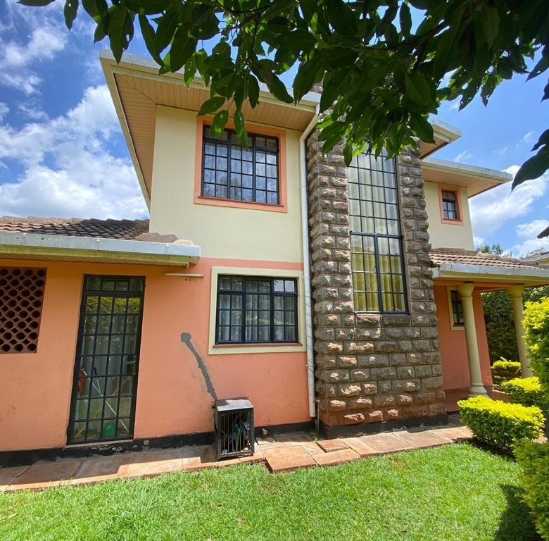 Fourways Junction Estate Villas For Sale in Runda