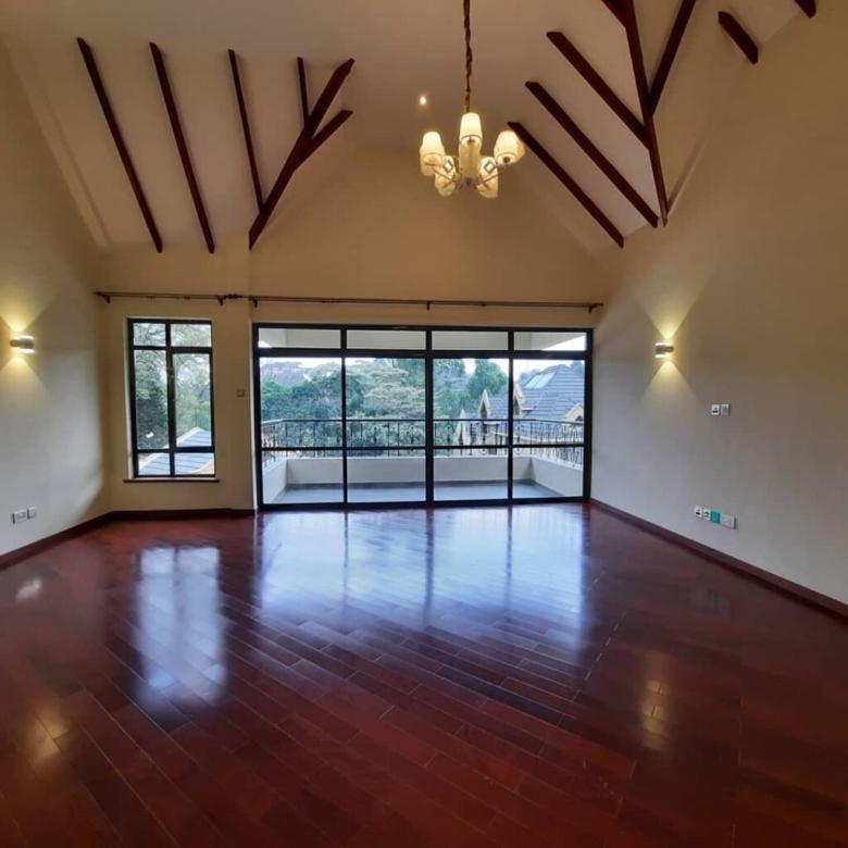 5 Bedroom Apartments For Sale in Lavington